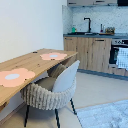 Apartman Moderne 1 *